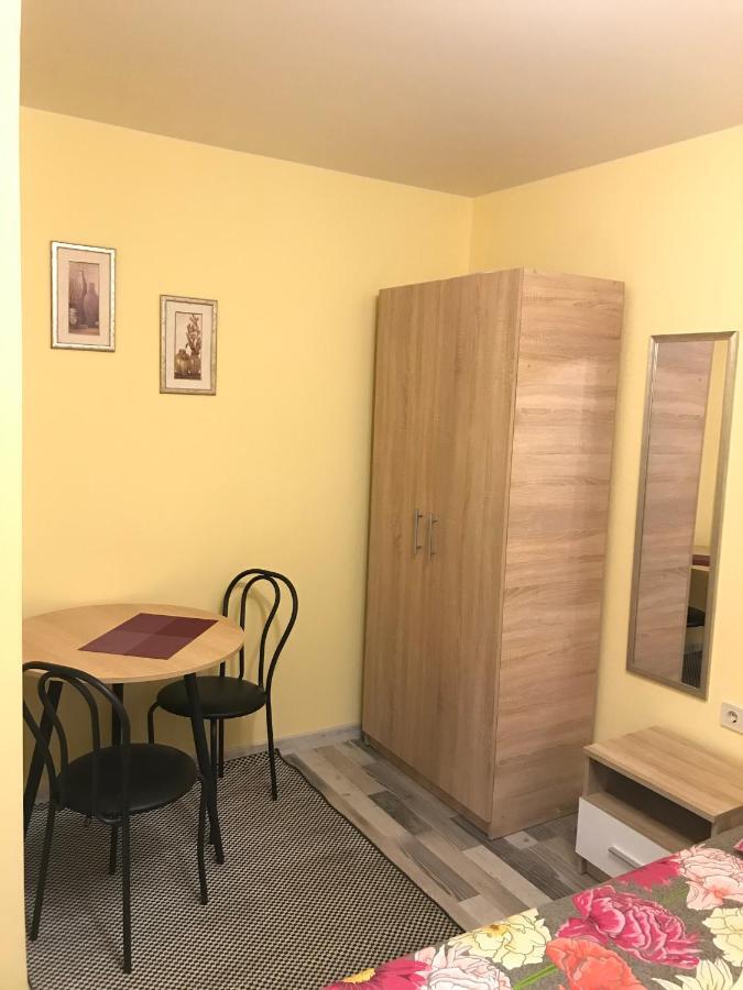 Киев Сдам Посуточно Ул Доброхотова 28 Daily Rent Kyiv St Dobrokhotova 28 Apartment Luaran gambar